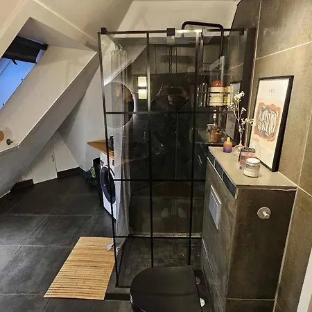 Alloggio in famiglia Apartment, Balcony, Free Parking